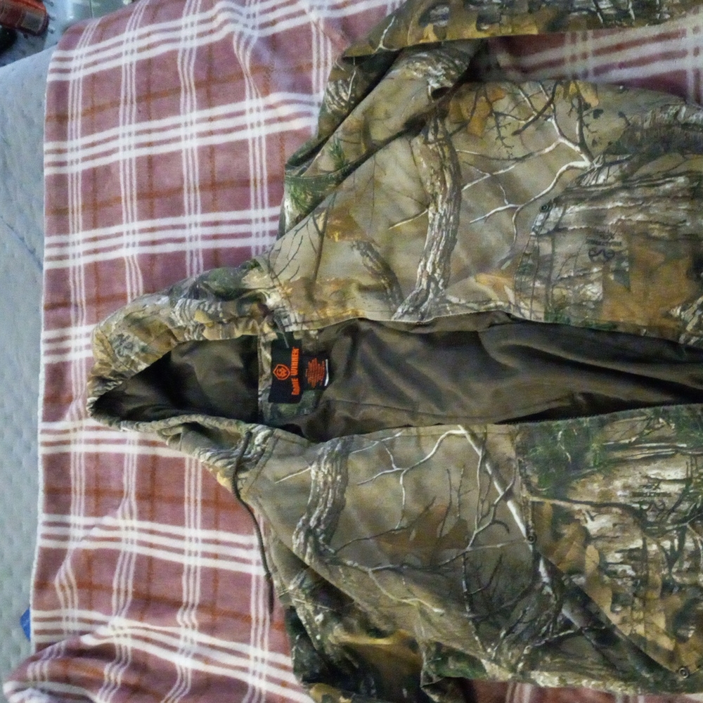 Game winner camo jacket